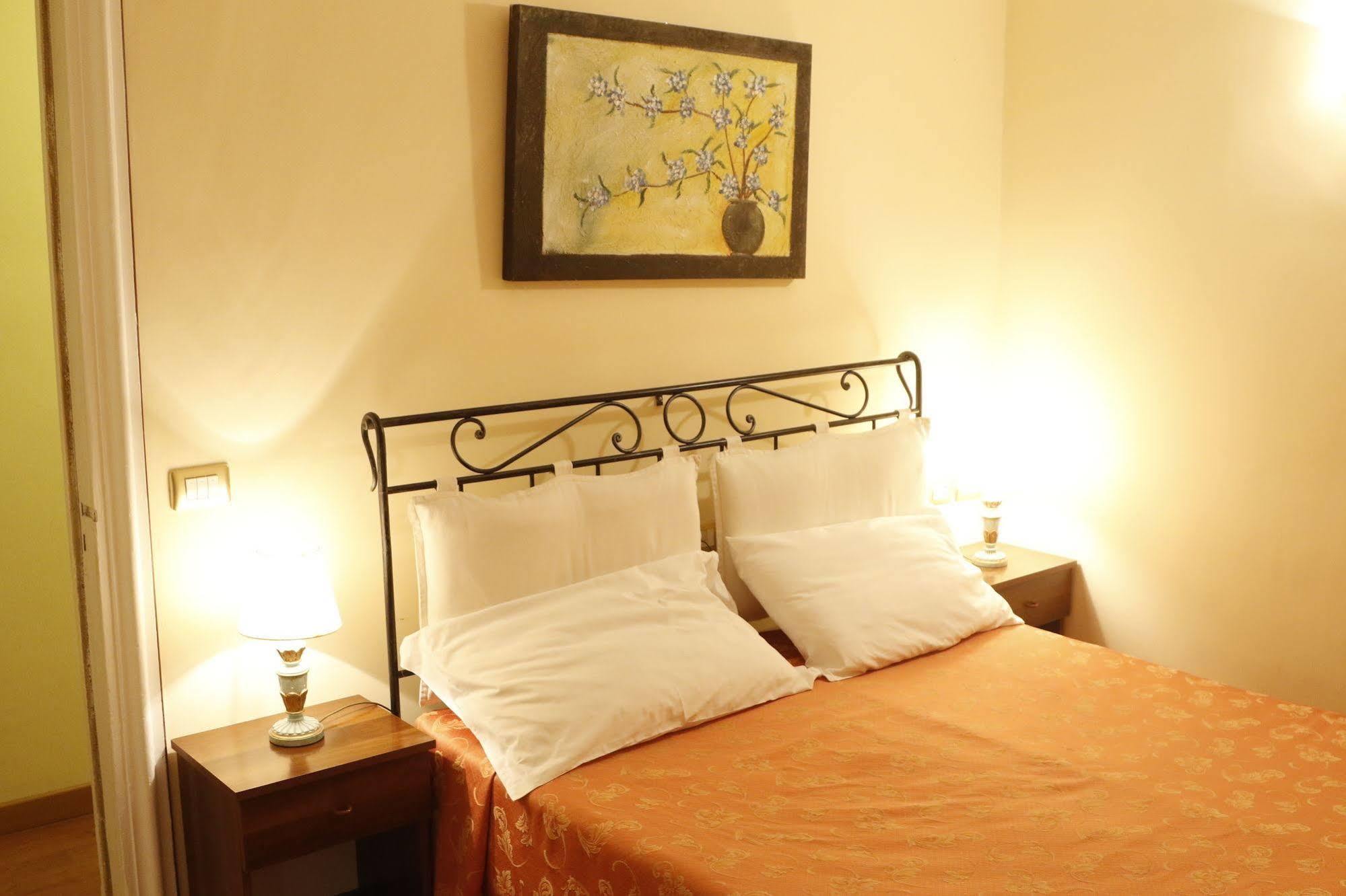 San Michele Inn คาตาเนีย ภายนอก รูปภาพ