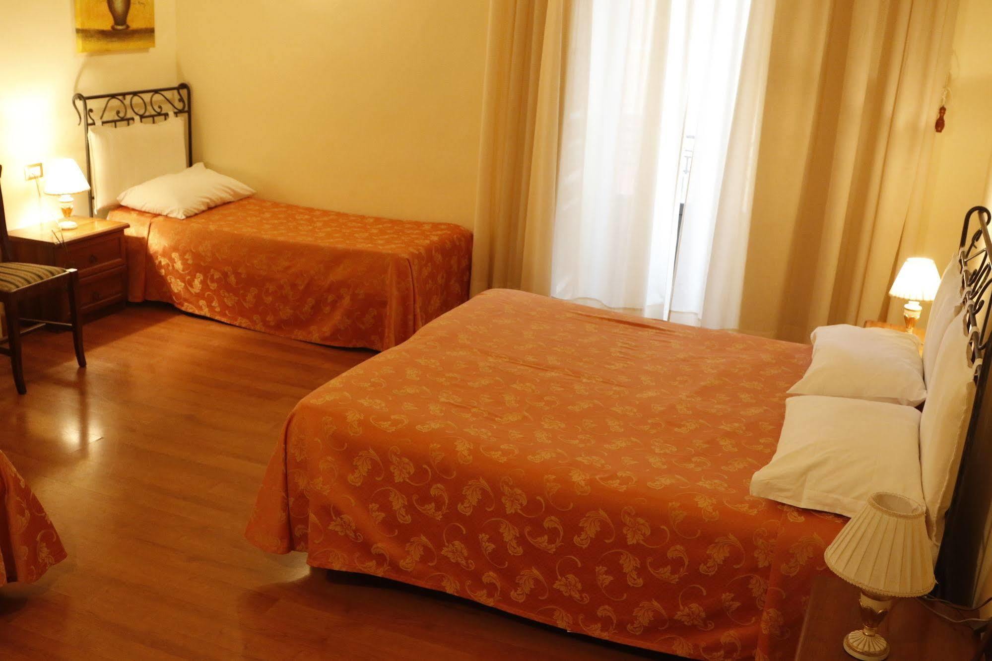 San Michele Inn คาตาเนีย ภายนอก รูปภาพ