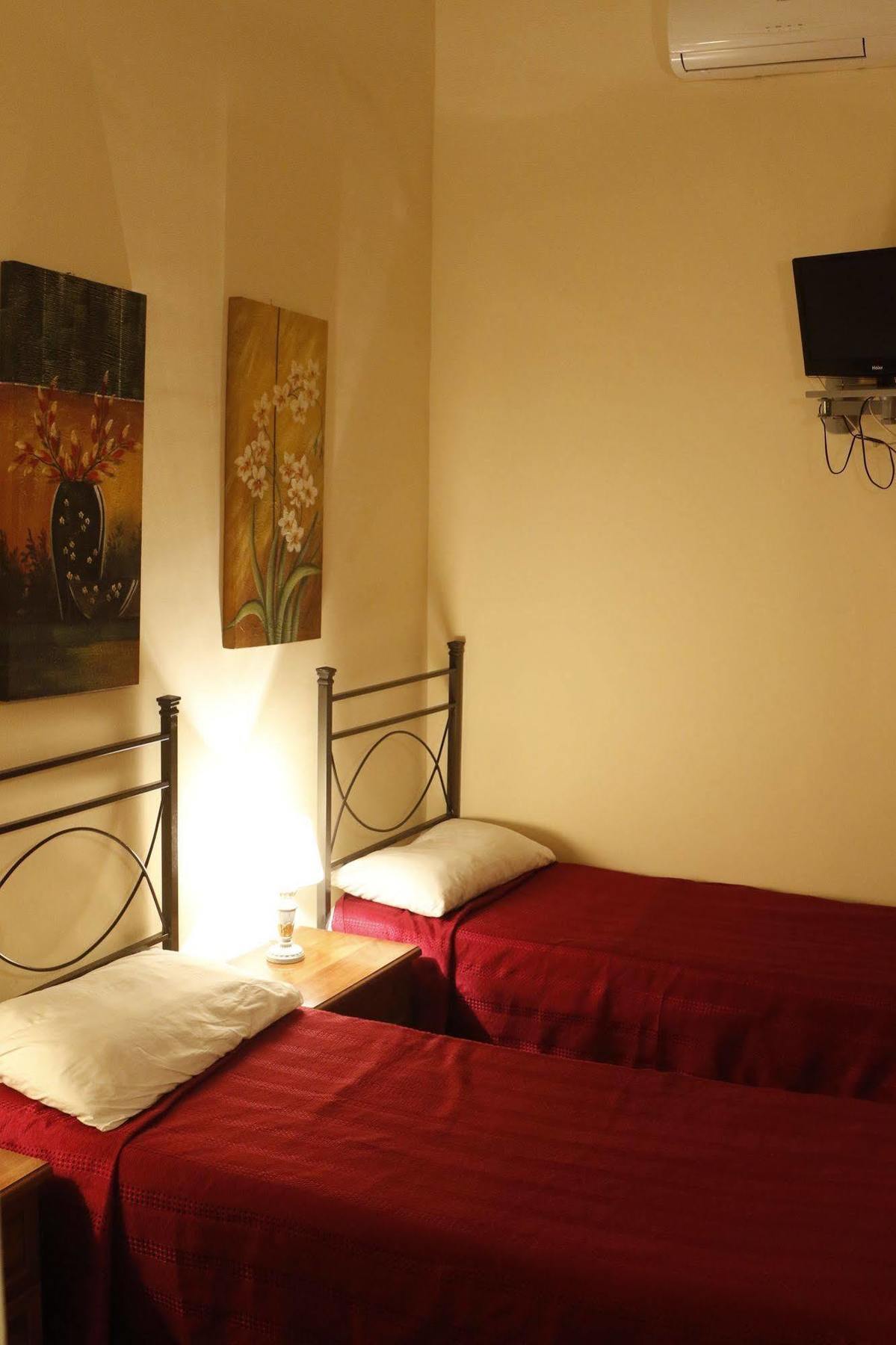 San Michele Inn คาตาเนีย ภายนอก รูปภาพ